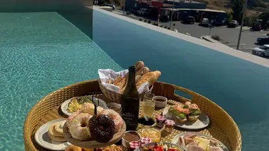Este Elegant Suites & Villas