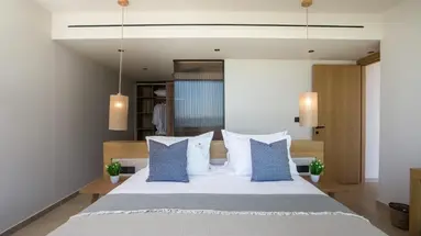 Este Elegant Suites & Villas