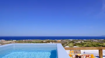 Este Luxury Suites