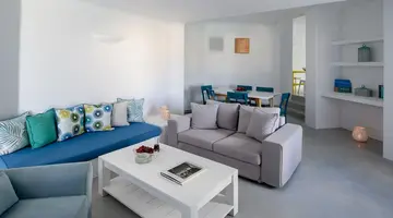 Este Luxury Suites