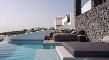 Este Luxury Suites
