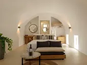 Este Luxury Suites
