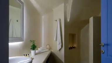 Este Luxury Suites