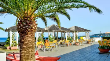 Estella Club