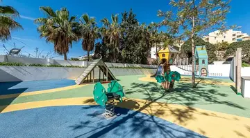 Estival Torrequebrada