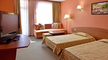 Estreya Palace and Residence