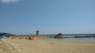 Estreya Palace and Residence