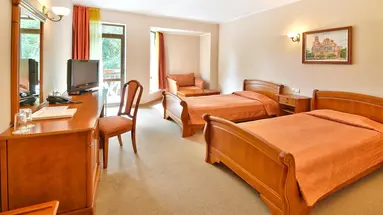 Estreya Palace and Residence