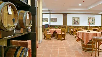 ESTREYA PALACE