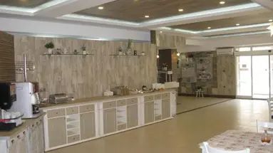 Estreya Palace