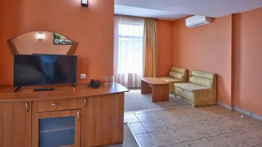 ESTREYA RESIDENCE