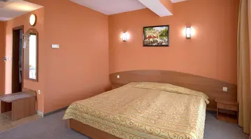 ESTREYA RESIDENCE