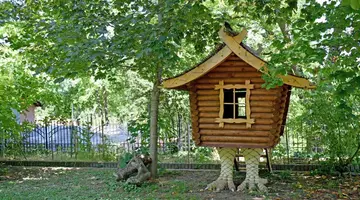 ESTREYA RESIDENCE
