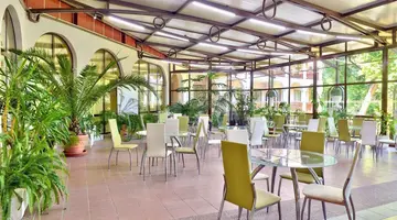 ESTREYA RESIDENCE