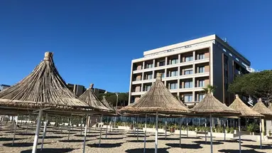 Eter Hotel