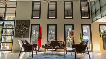 Eter Hotel