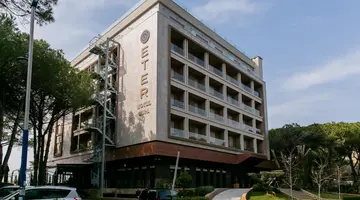Eter Hotel