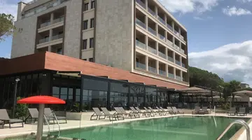 Eter Hotel