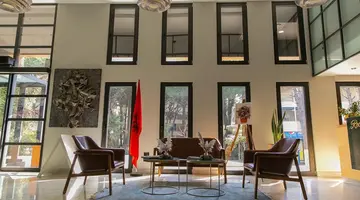 Eter Hotel
