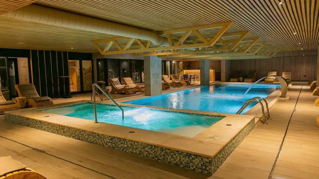 Eter Hotel