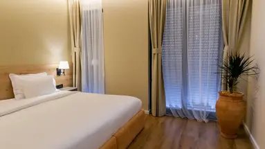 Eter Hotel