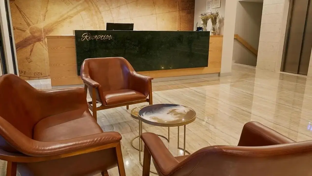 Eter Hotel