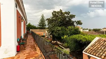 ETNA HOTEL