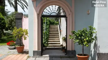 ETNA HOTEL