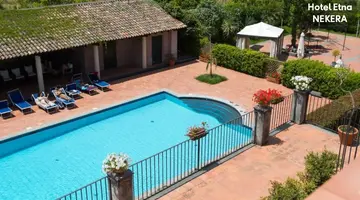 ETNA HOTEL