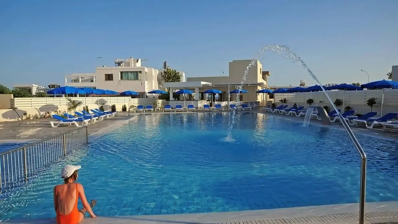 Euronapa Hotel and Apartments