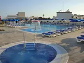 Euronapa Hotel and Apartments