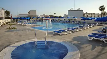 Euronapa Hotel and Apartments