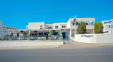 Euronapa Hotel and Apartments