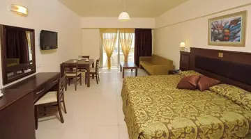 Euronapa Hotel and Apartments