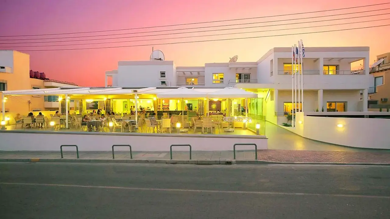 Euronapa Hotel and Apartments