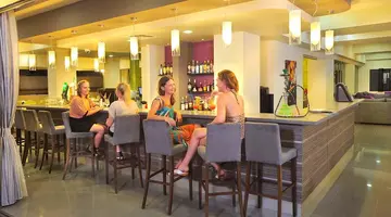 Euronapa Hotel and Apartments
