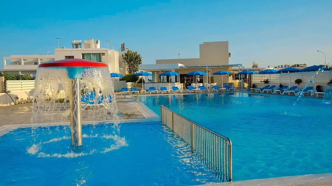 Euronapa Hotel and Apartments