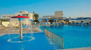 Euronapa Hotel and Apartments