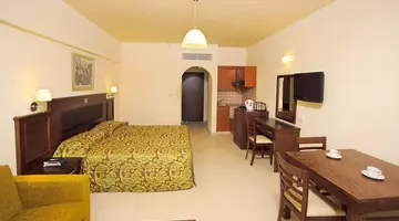 Euronapa Hotel and Apartments