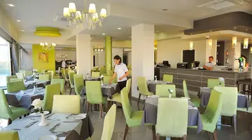 Euronapa Hotel and Apartments
