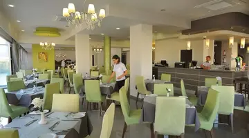 Euronapa Hotel Apartments