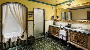 EUROPE VILLA CORTES