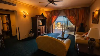 EUROPE VILLA CORTES