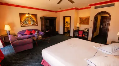 EUROPE VILLA CORTES