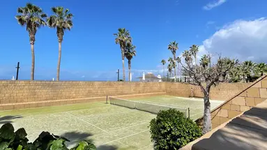 EUROPE VILLA CORTES