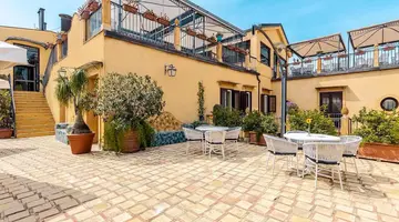 Eurostars Centrale Palace