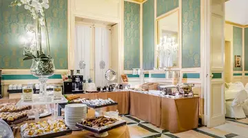 Eurostars Centrale Palace