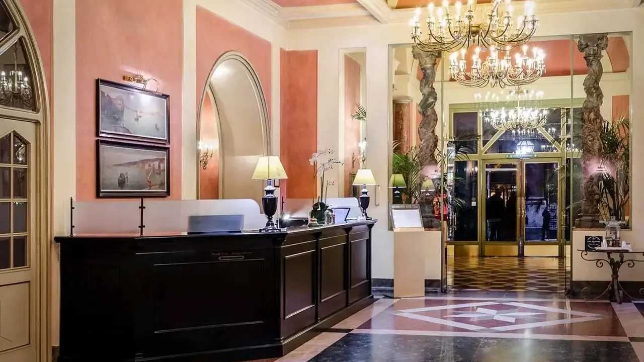 Eurostars Centrale Palace