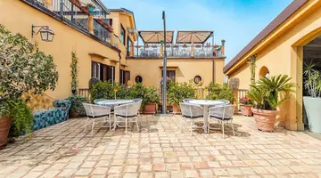 Eurostars Centrale Palace