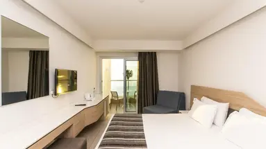 Evalena Beach Hotel